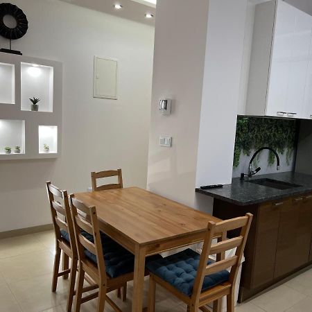 Norblin Apart Varšava Exteriér fotografie